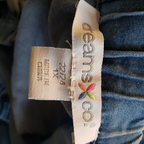 Dreams Co  off the shoulder  chambray dress - Picture 4 of 7